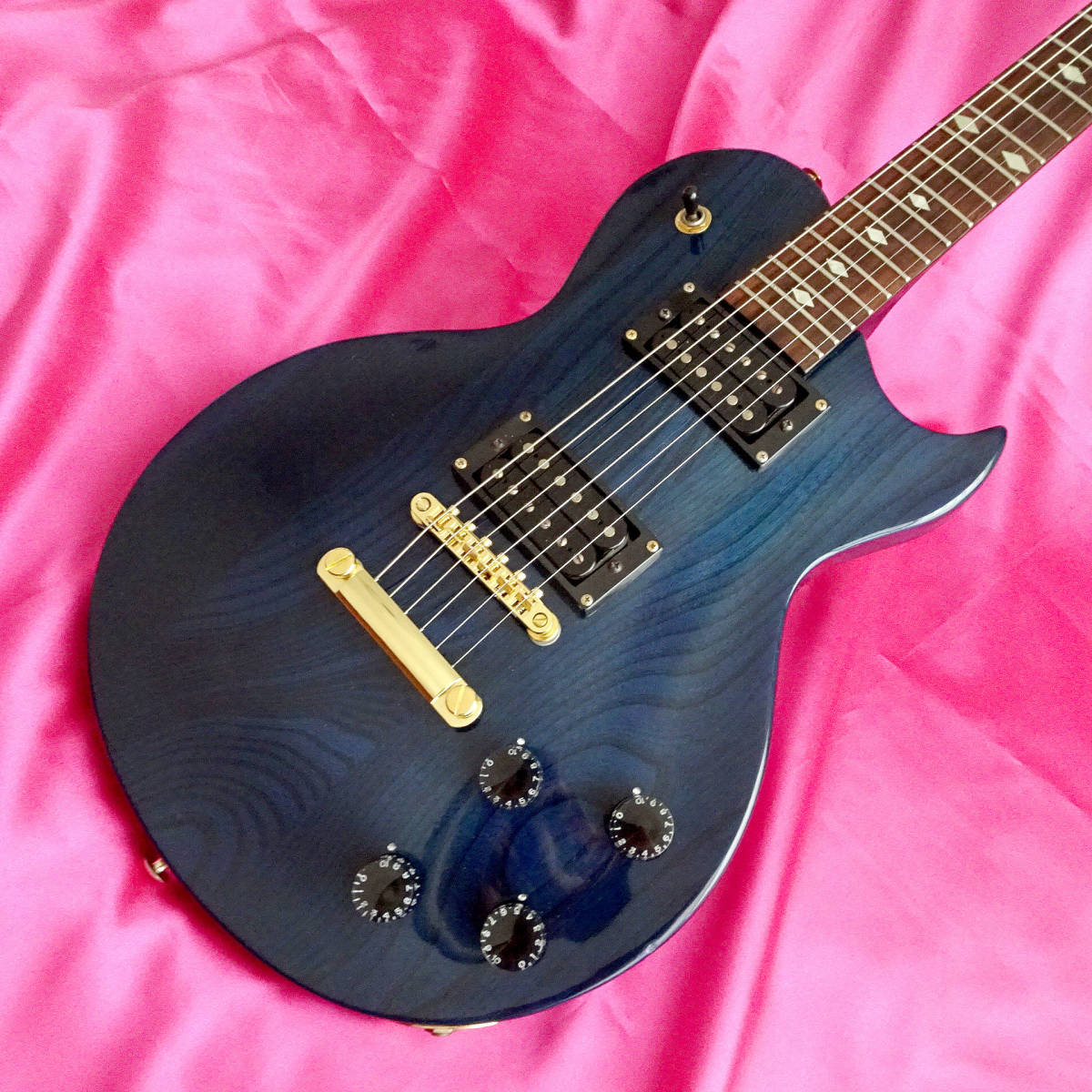 Yahoo!オークション - Aria Pro II PE-40 SBL (See-Through Blue) Upg