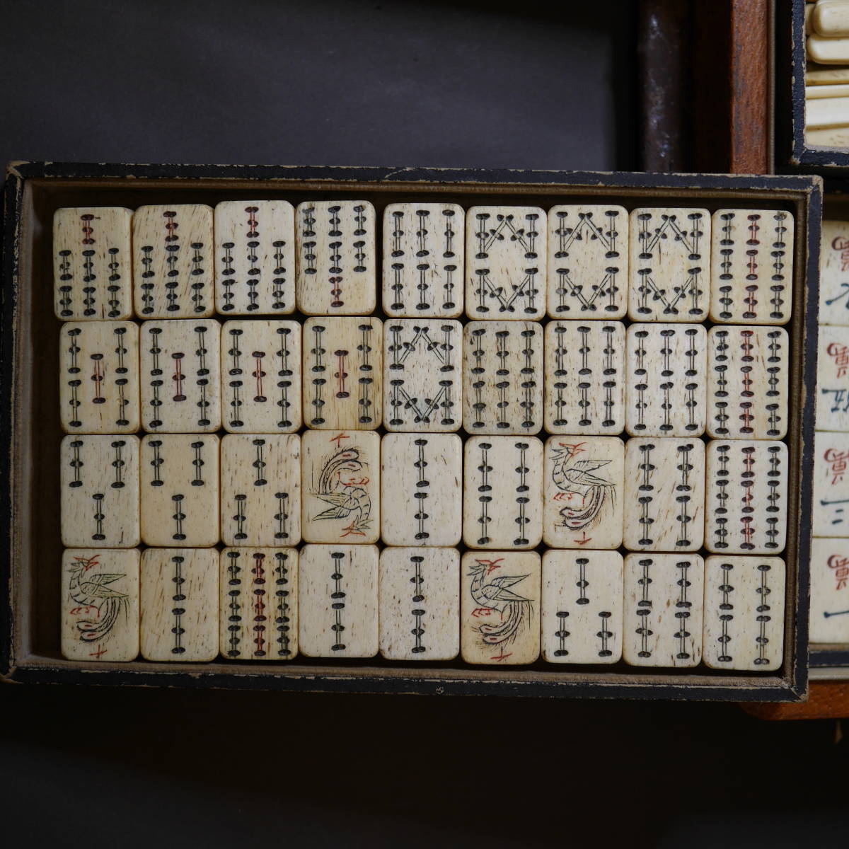 Yahoo!オークション - 旧家から～ 戦前 鹿角 麻雀牌 背竹 当時物 麻雀