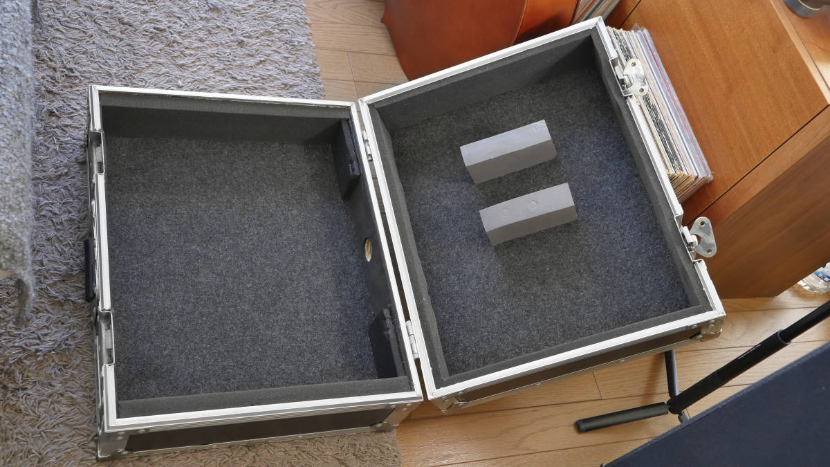 Yahoo!オークション - Road Ready社 ターンテーブル用 ハードケース テ