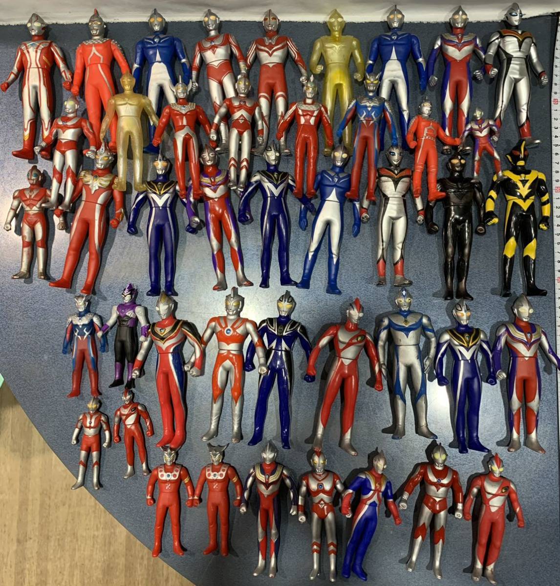 Yahoo!オークション - ウルトラマン ソフビフィギュア 大量まとめ売り
