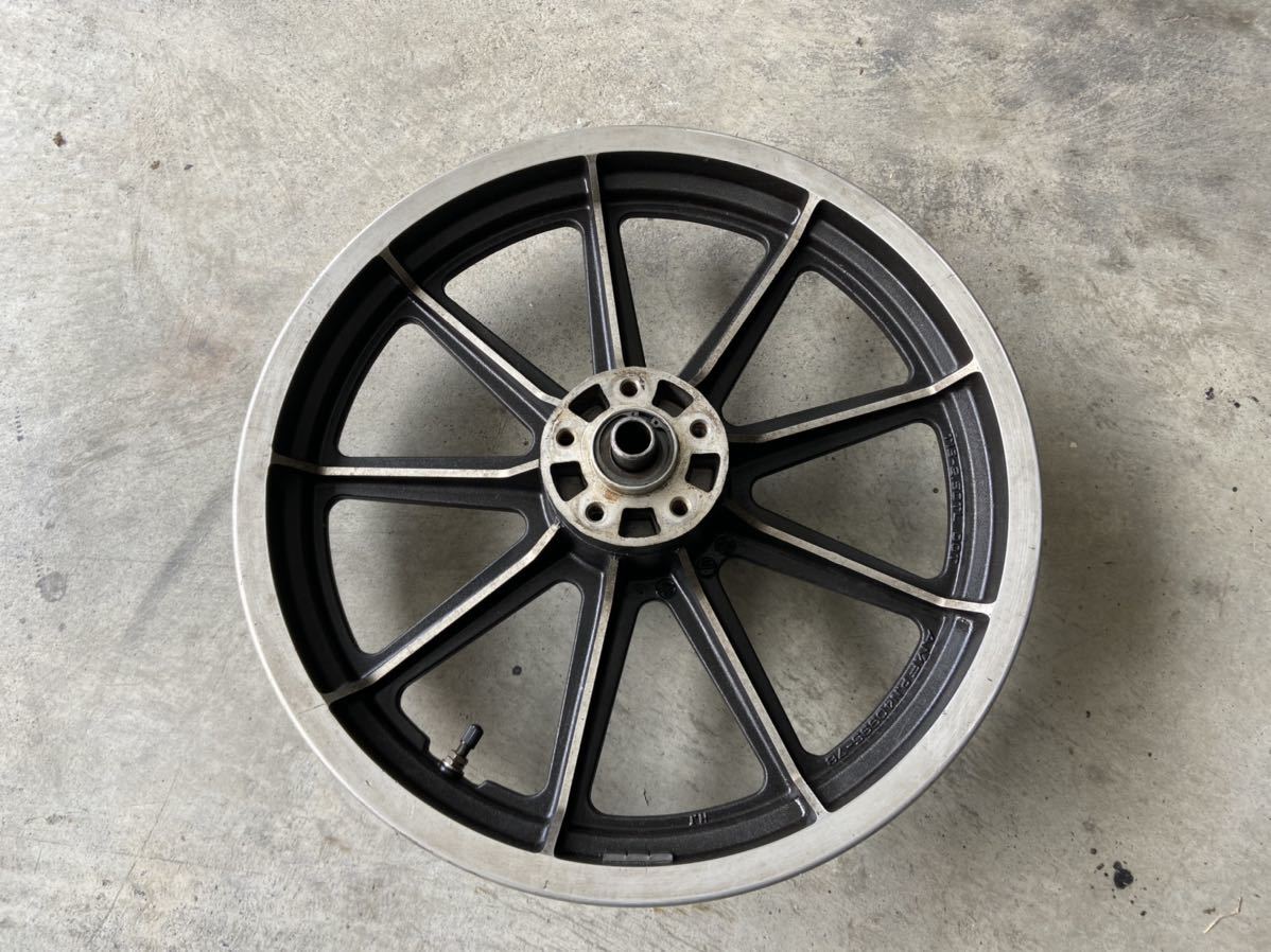 Yahoo!オークション - ハーレー純正18インチ 9キャスト リアホイール A