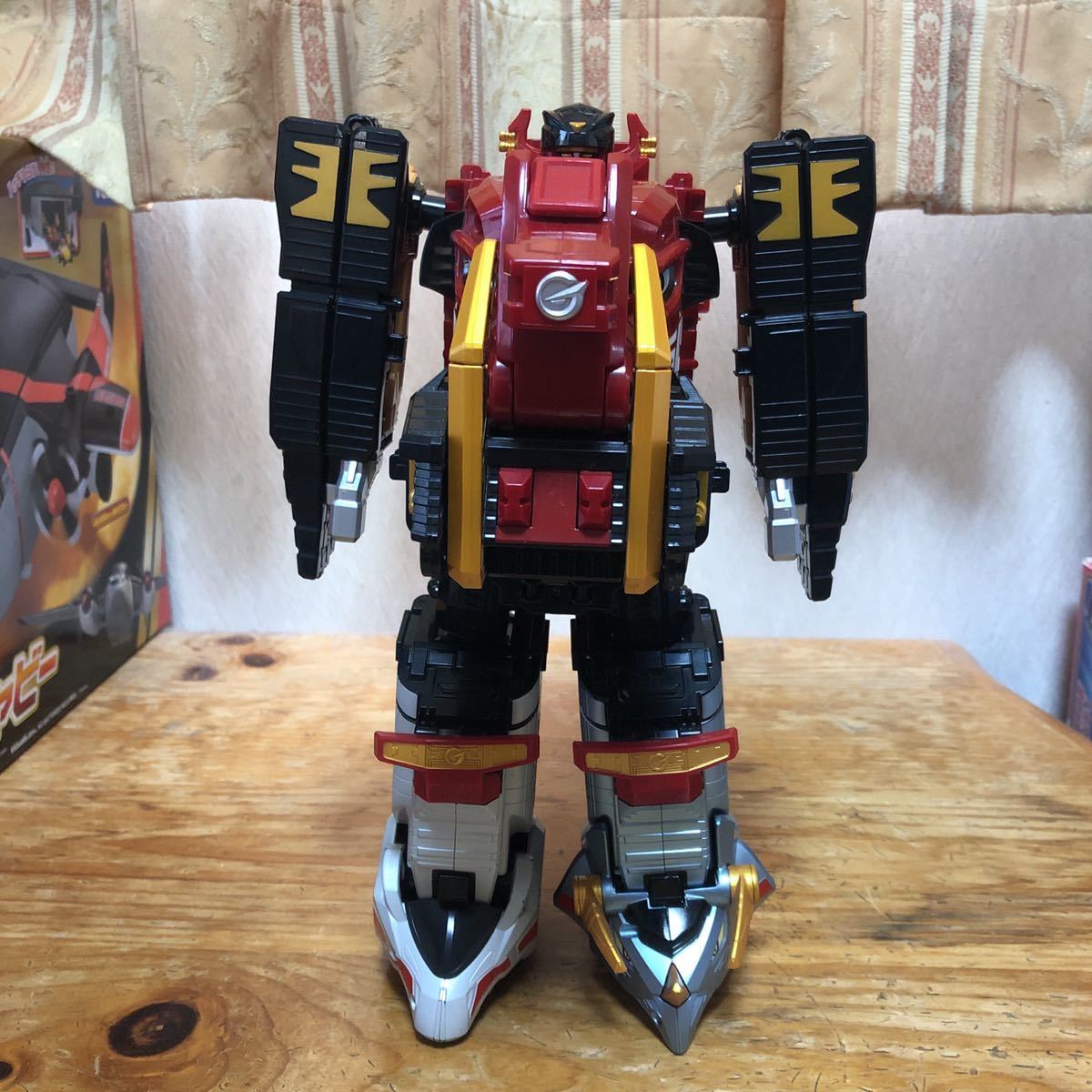 Yahoo!オークション - バンダイ 炎神戦隊ゴーオンジャー エンジンオー