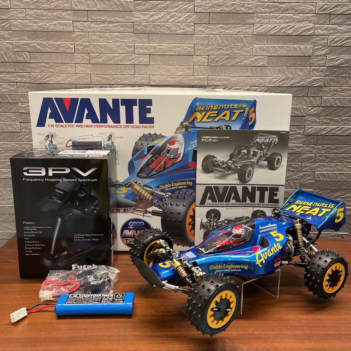 Yahoo!オークション - タミヤ アバンテ2011 完成品フルセット