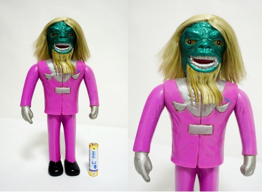 Yahoo!オークション - 当時物 増田屋 ソフビ 宇宙猿人 ゴリ スペクト