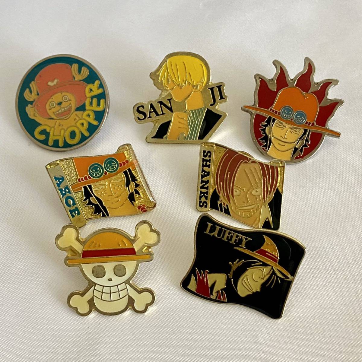 ONE PIECE ワンピース ピンバッジ 7点セット まとめ売り エース