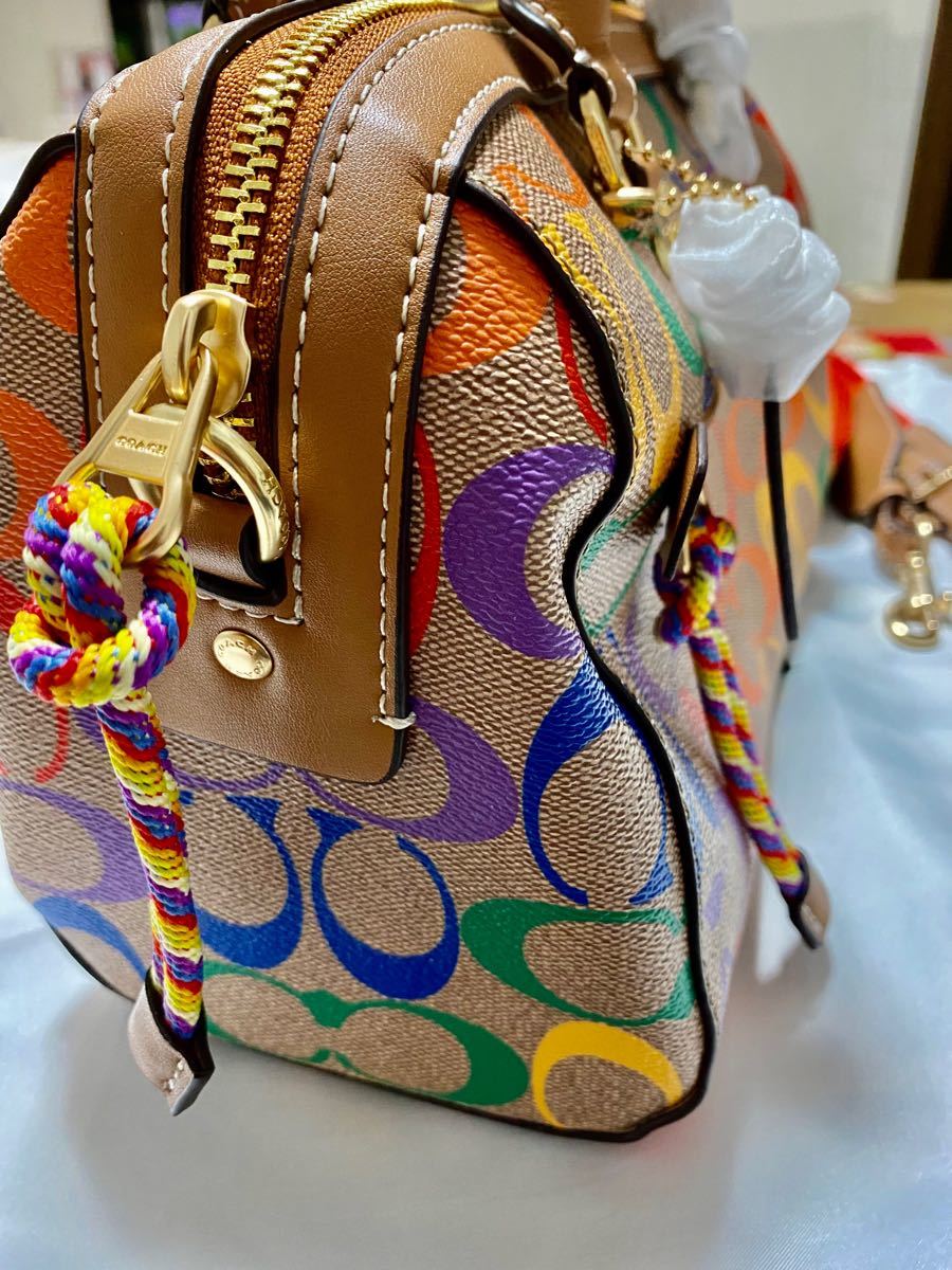 COACH コーチ カラフルシグネチャー柄 ミニ ボストンバッグ