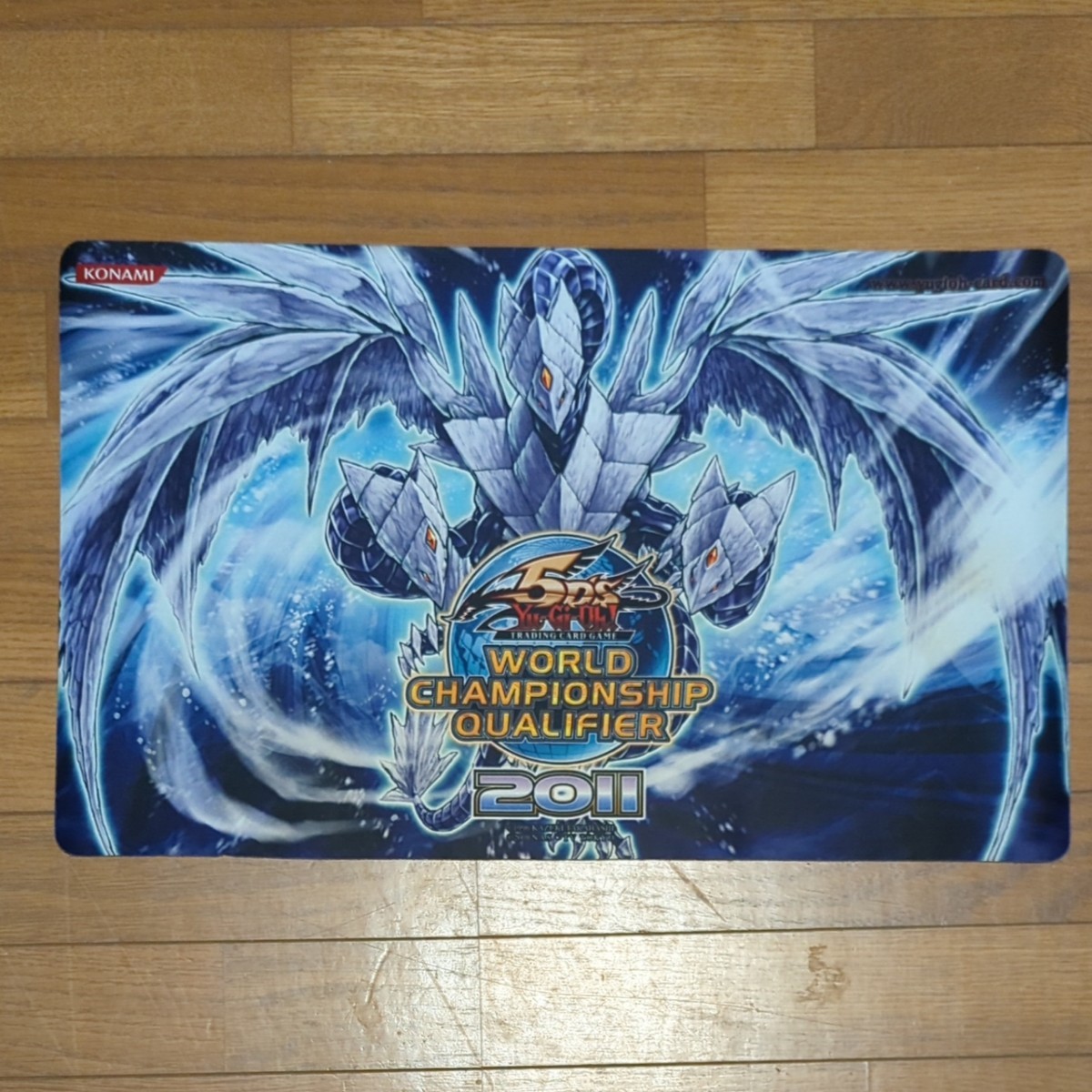 遊戯王 公式 プレイマット WCQ 氷結界の龍トリシューラ EU版｜Yahoo