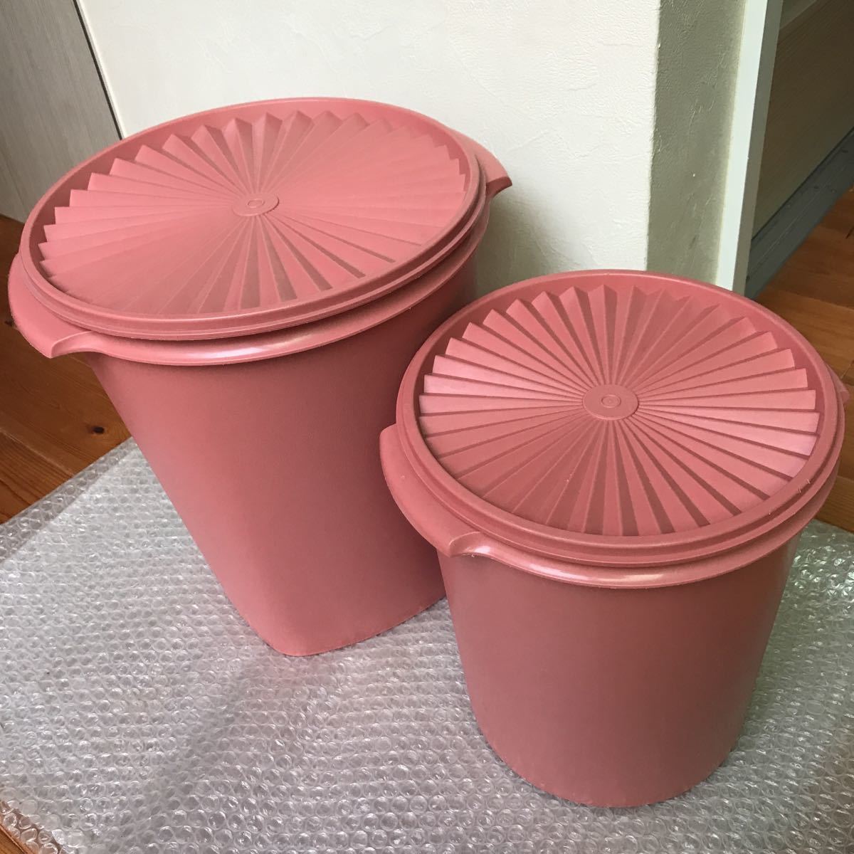 訳あり)タッパーウェア Tupperware 【まとめて2個】マキシ クィーン