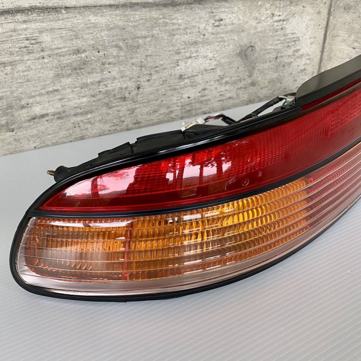 30ソアラ中期 トヨタ純正テールライト左 送料無料 ほぼ無傷の美品 当時