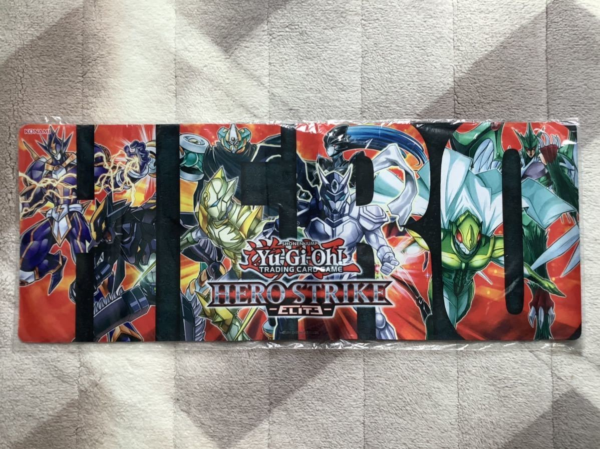 遊戯王 プレイマット ハーフサイズ HERO STRIKE EU 未開封 送料無料 検