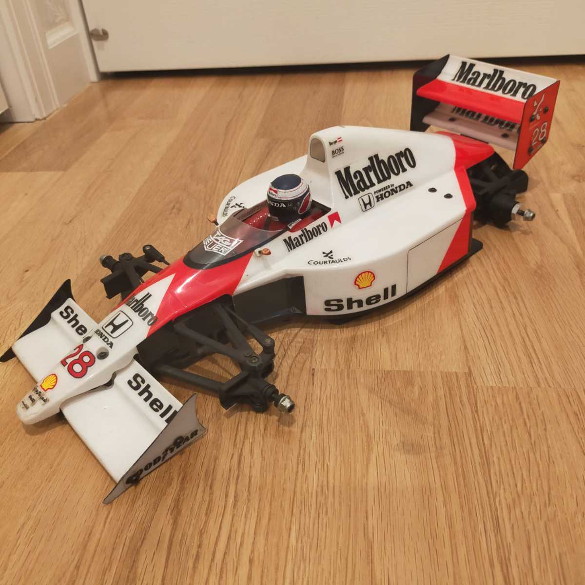 Yahoo!オークション - 当時物 京商 1/10 F1 マクラーレンホンダ MP4/5B