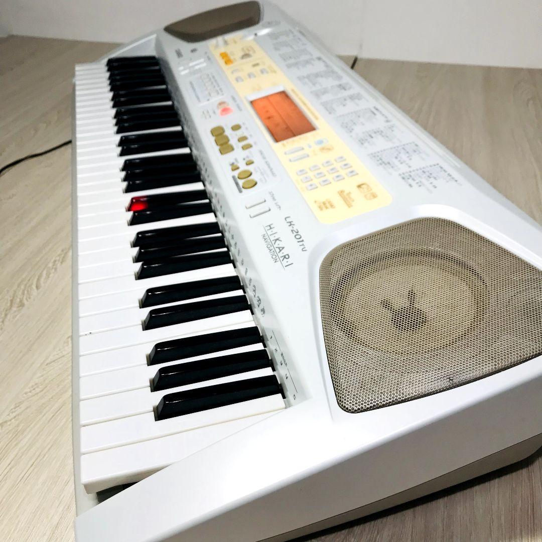 CASIO LK-201TV カシオ キーボード 光ナビゲーション 電子ピアノ