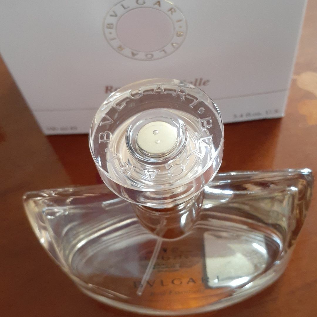 廃盤 入手困難 ブルガリの香水 ローズエッセンシャル ロゼ