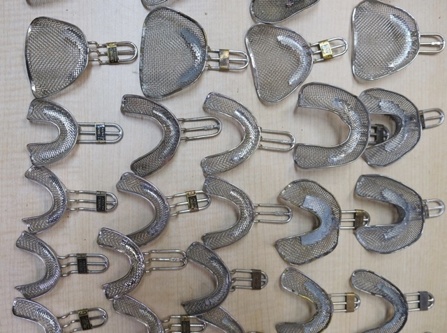 に*こ様 歯科>ハヤシ網トレーDタイプ×5セット に*こ様 歯科>ハヤシ網トレーDタイプ×5セット 歯科>ハヤシ網