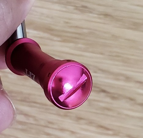 ZPI ファンネル リバイブ カーボンハンドル ピンクカスタム 魅惑の