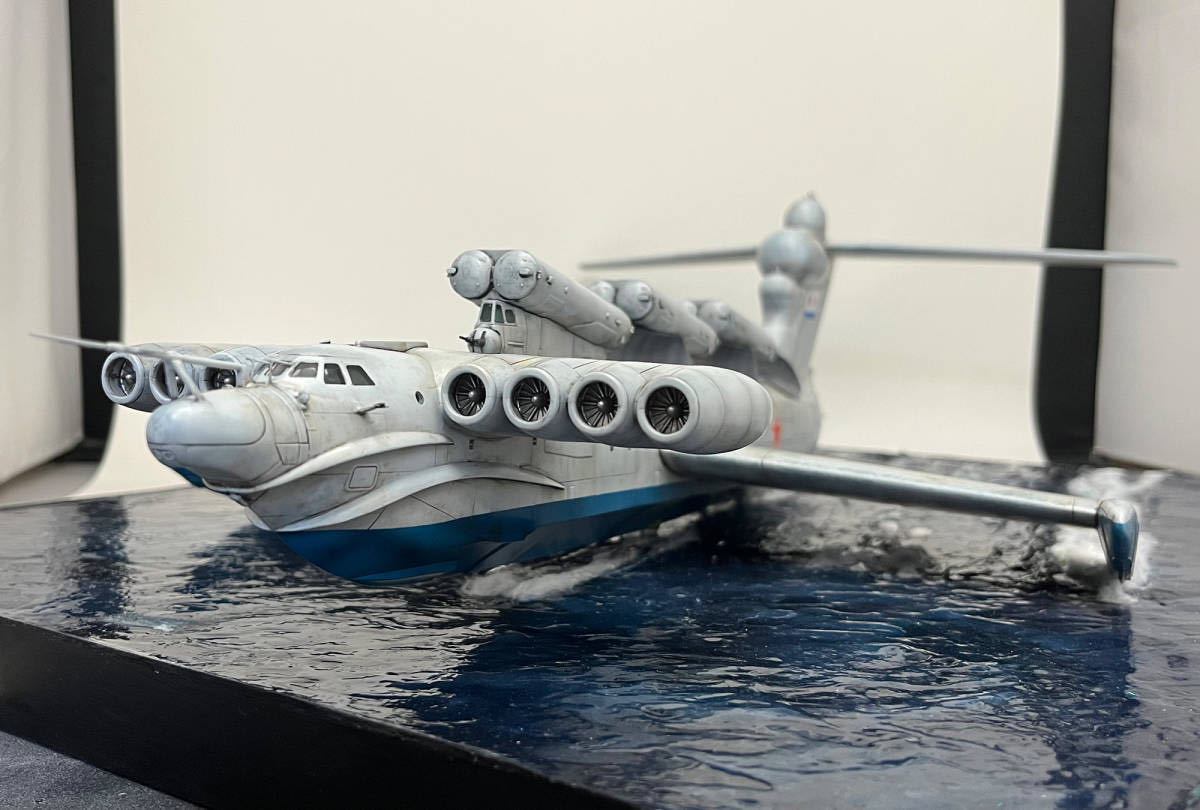 Yahoo!オークション - タコム 1/144 ルン級エクラノプラン 完成品