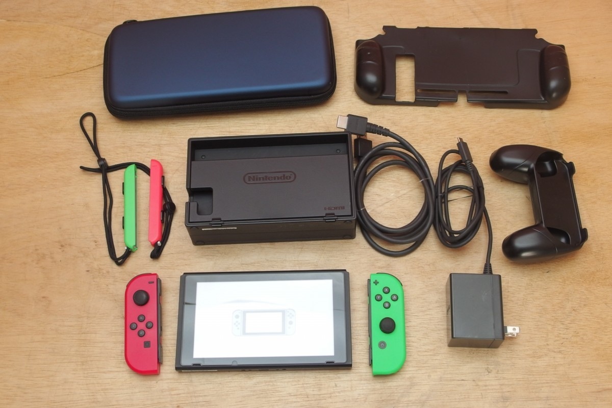 高年式 Nintendo Switch バッテリー強化版豪華セット販売 7-130 Switch