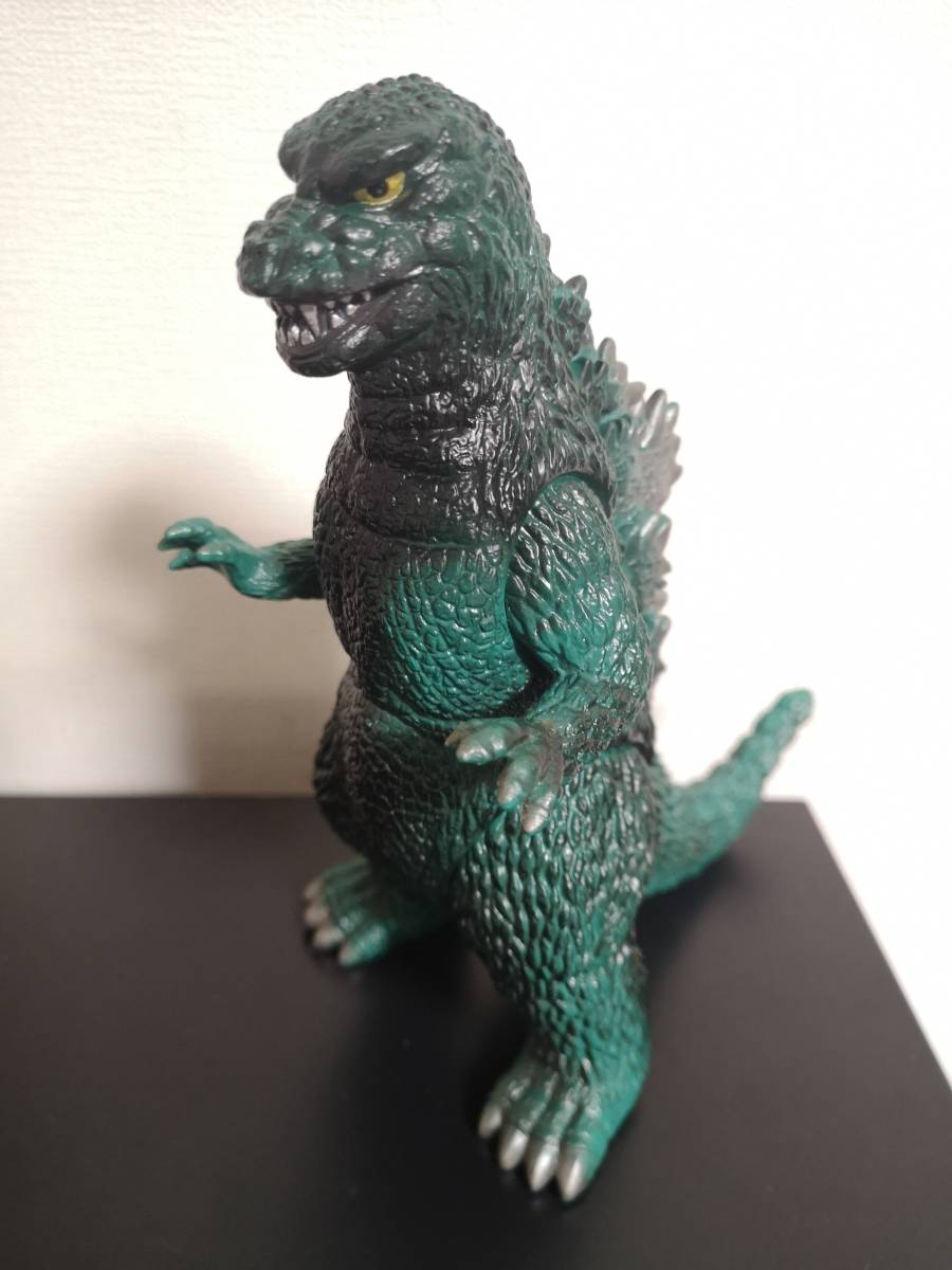 Yahoo!オークション - マーミット ゴジラ 1984 ソフビ 緑成型 ミドルサ