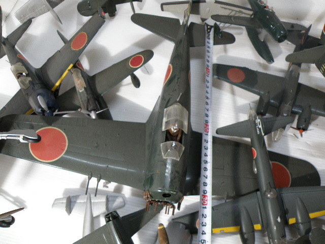 Yahoo!オークション - 大量 飛行機 プラモデル 組立済 ジャンク品 まと