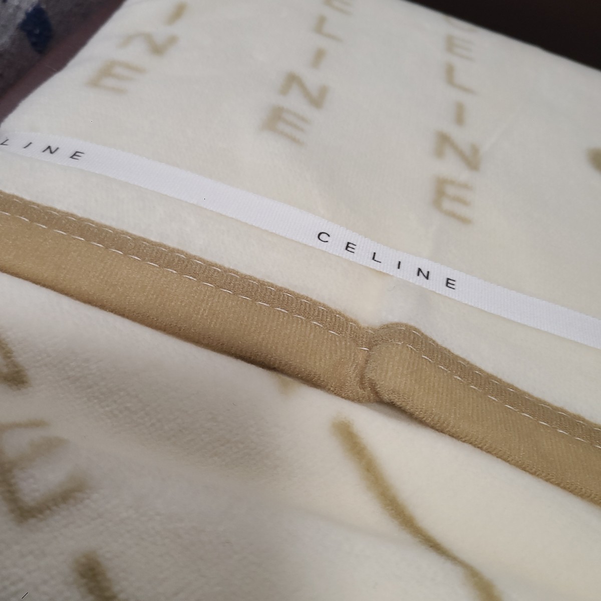 CELINE セリーヌ 綿毛布 シルキータッチ ご家庭で洗える綿毛布 毛布