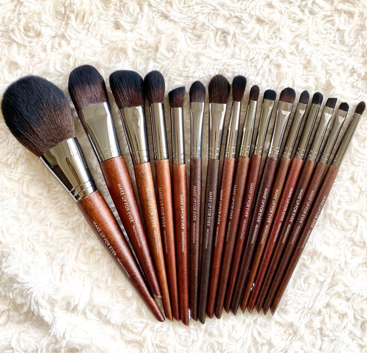 お買い得メイクアップフォーエバー メイクブラシ15本セット｜Yahoo
