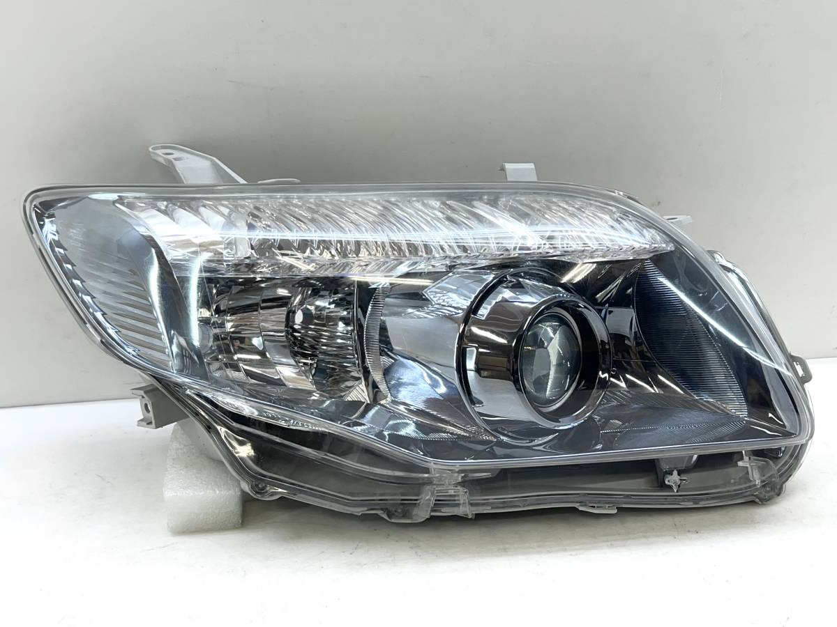 即決 キ アクシオ フィールダー 14 / HID トヨタ 純正 右 ヘッドライト