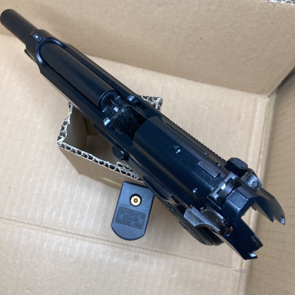 WA ベレッタM92FS ガスブローバック+マガジン＋取説＋元箱 ウエスタン