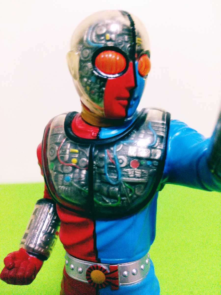 Yahoo!オークション - キカイダー01＆ビジンダー ソフビ魂