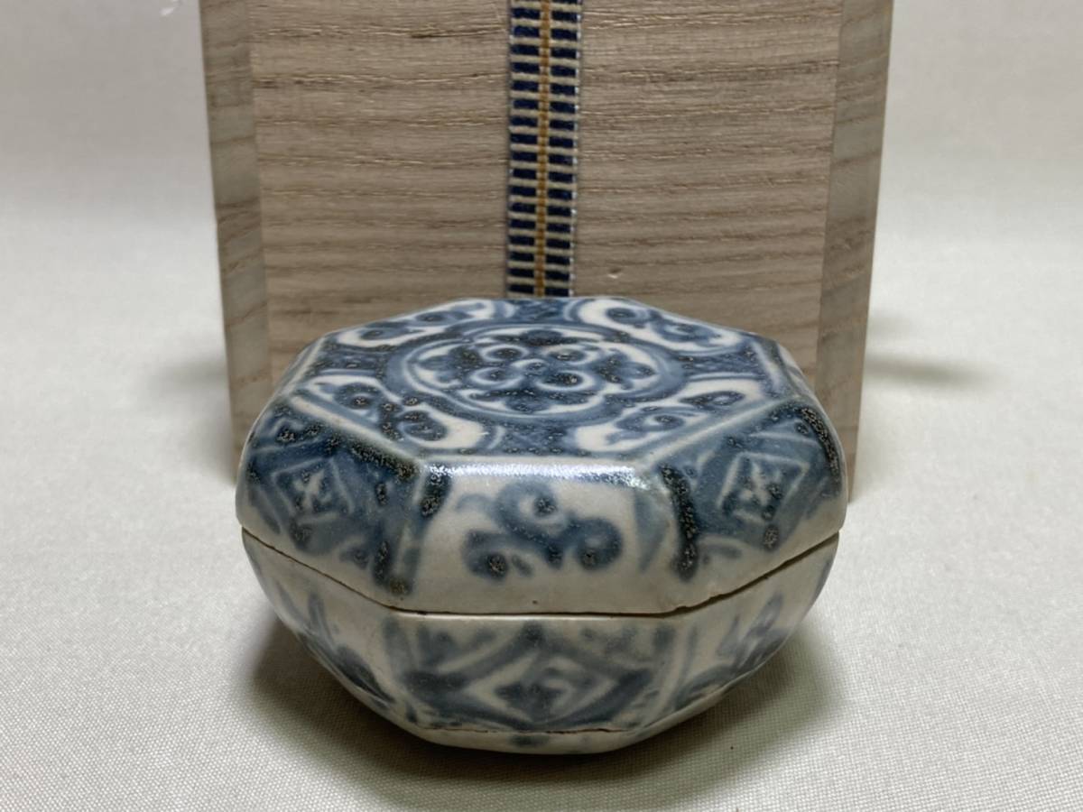 合器 合子 呉須 染付 安南 骨董 呉須 染付 中国骨董 ベトナム 香合 茶道具