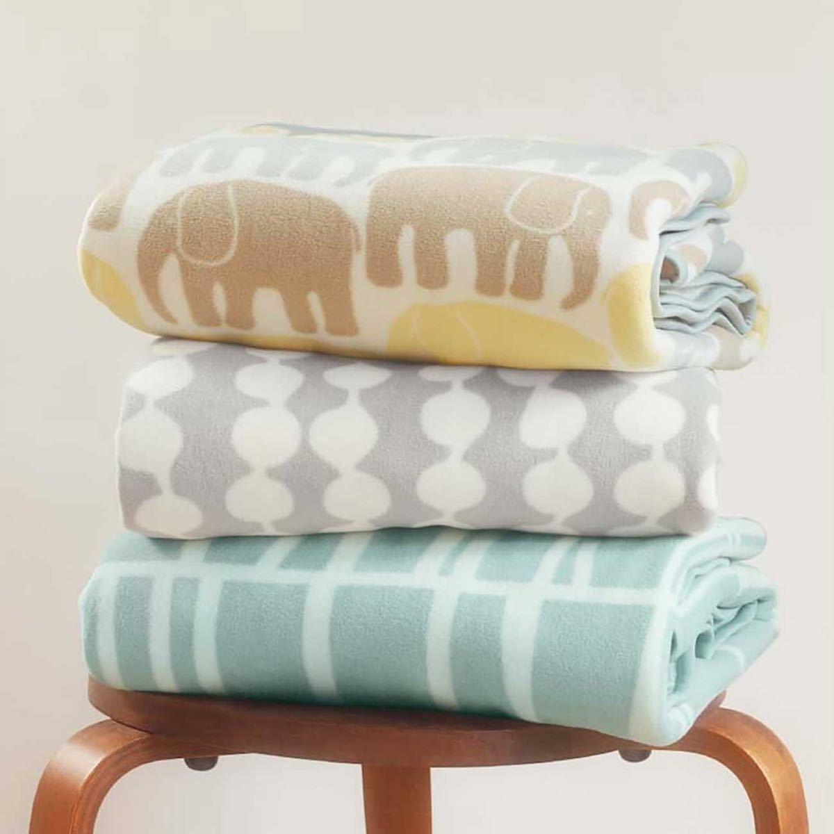 新品 未開封 ユニクロ フィンレイソン リバーシブル フリース