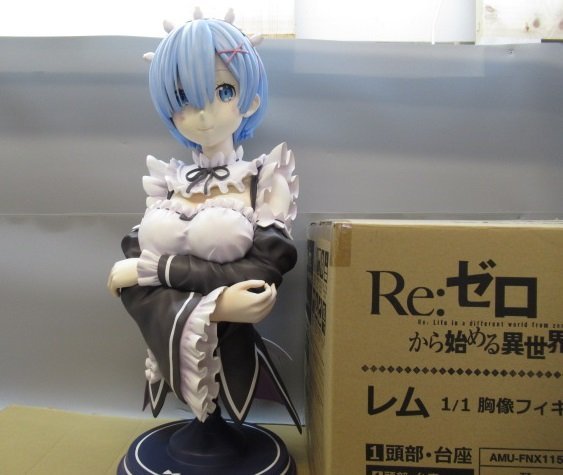 Yahoo!オークション - 【難あり】Re ゼロから始める異世界生活 レム1/1