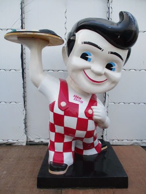 Yahoo!オークション - ビッグボーイ 特大フィギュア ボビーくん BigBo