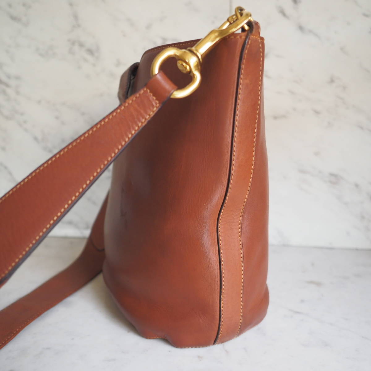 希少 オールドグッチ GUCCI バケツ型 レザー ショルダーバッグ