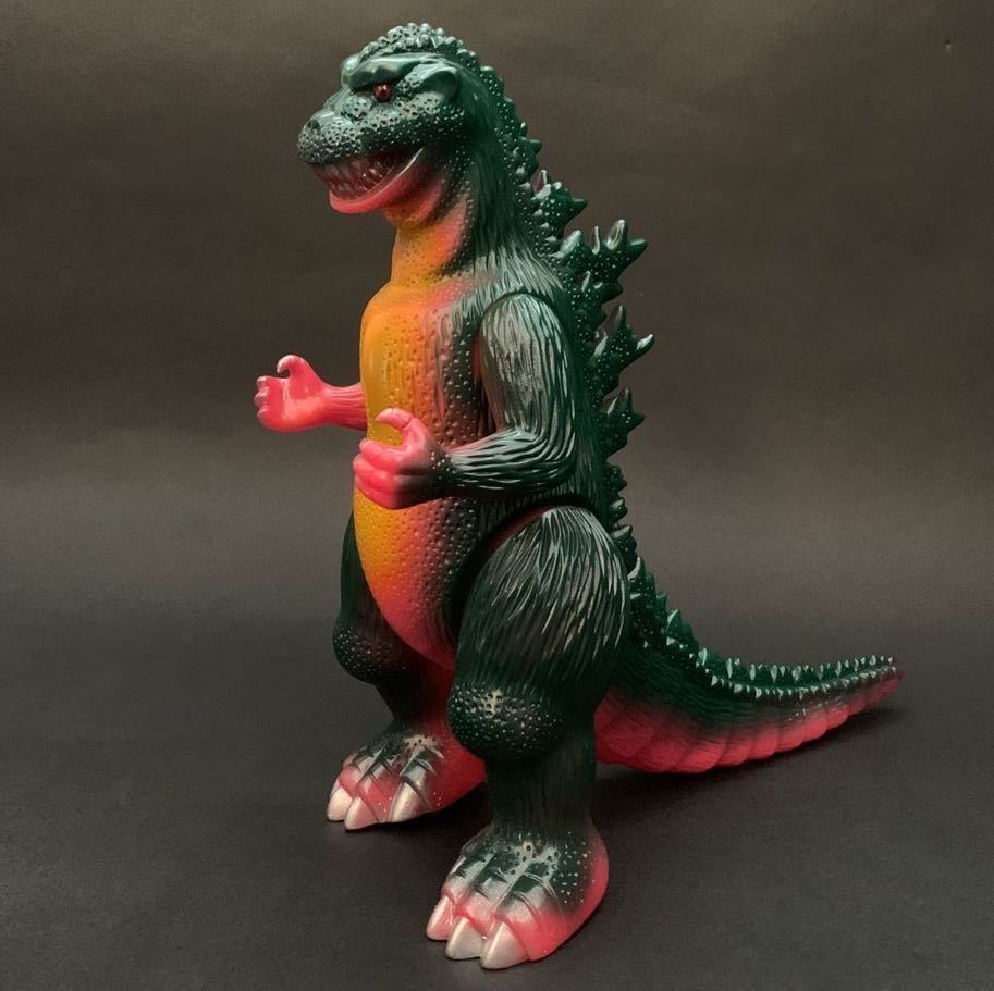 Yahoo!オークション - マルサン ゴジラ ソフビ 1954 限定 M1号 ブルマ