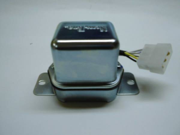 Yahoo!オークション - ダットサン ブルーバード ボルテージレギュレー