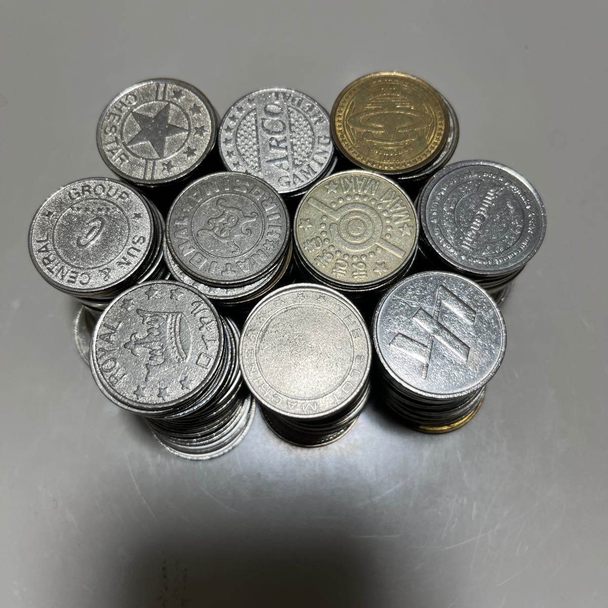パチスロ25φ メダル コイン 約200枚｜Yahoo!フリマ（旧PayPayフリマ）