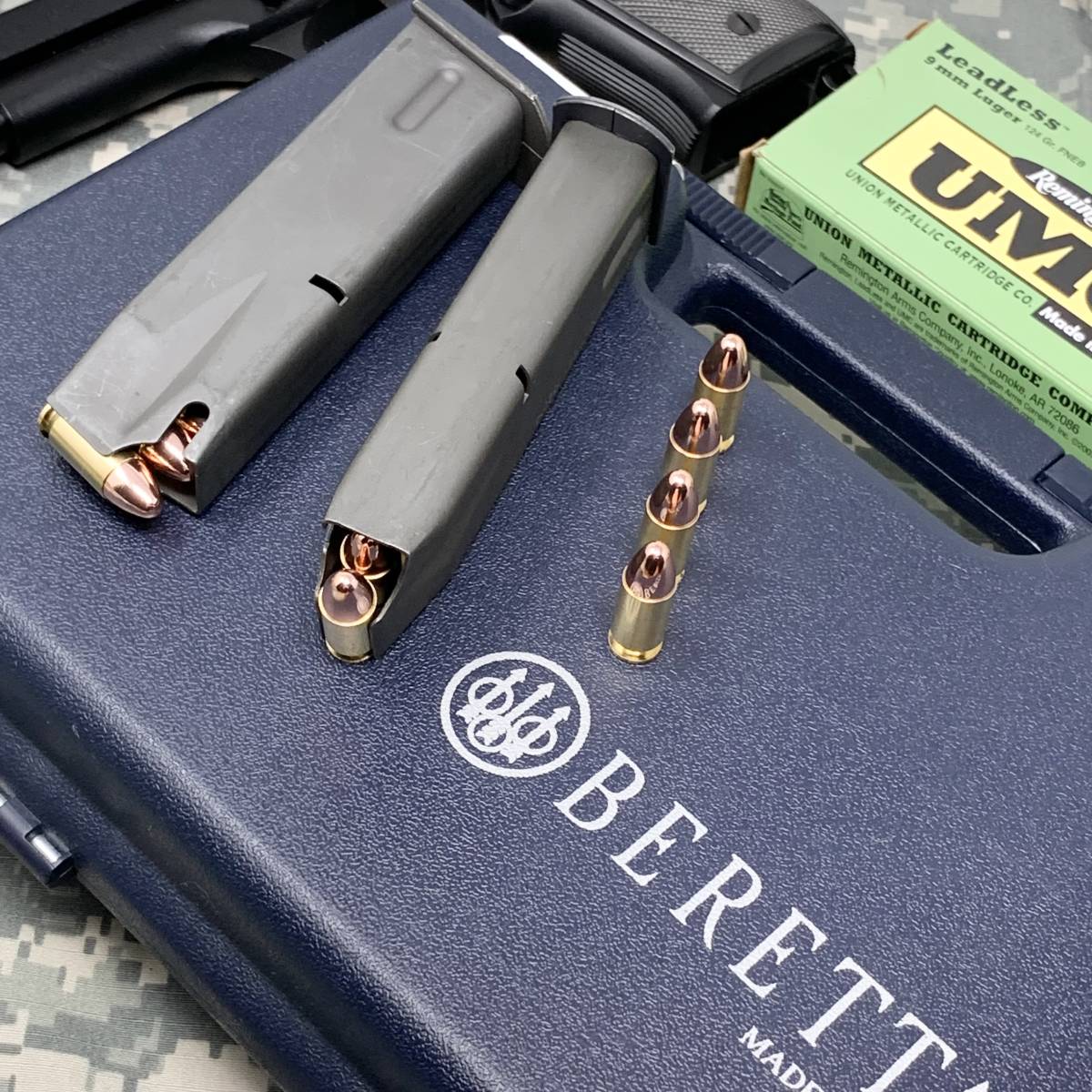 実物】米軍 放出品 ベレッタ用 マガジン M9 M92 シリーズ 9mm 2本