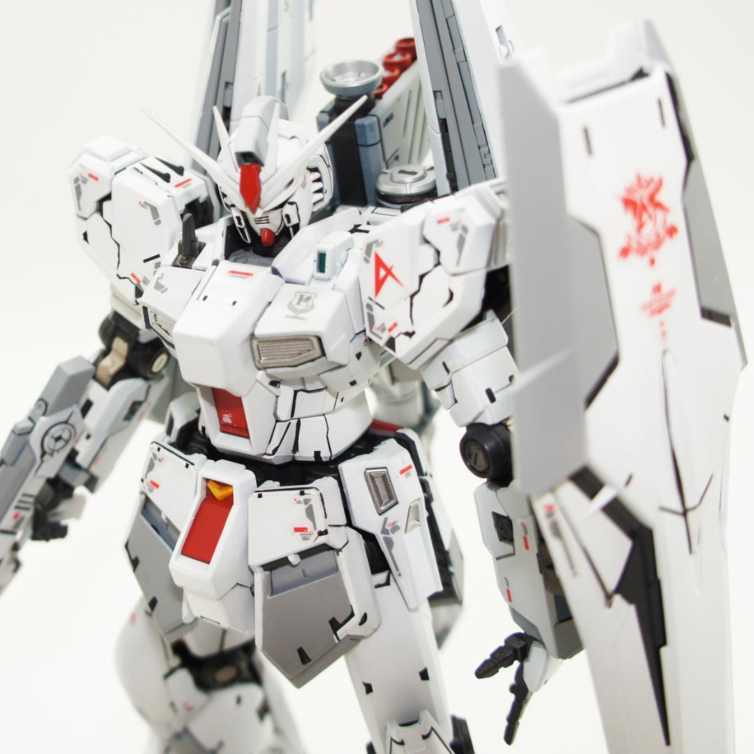 Yahoo!オークション - ガンプラ RG ニューガンダム 組立済完成品 カラ