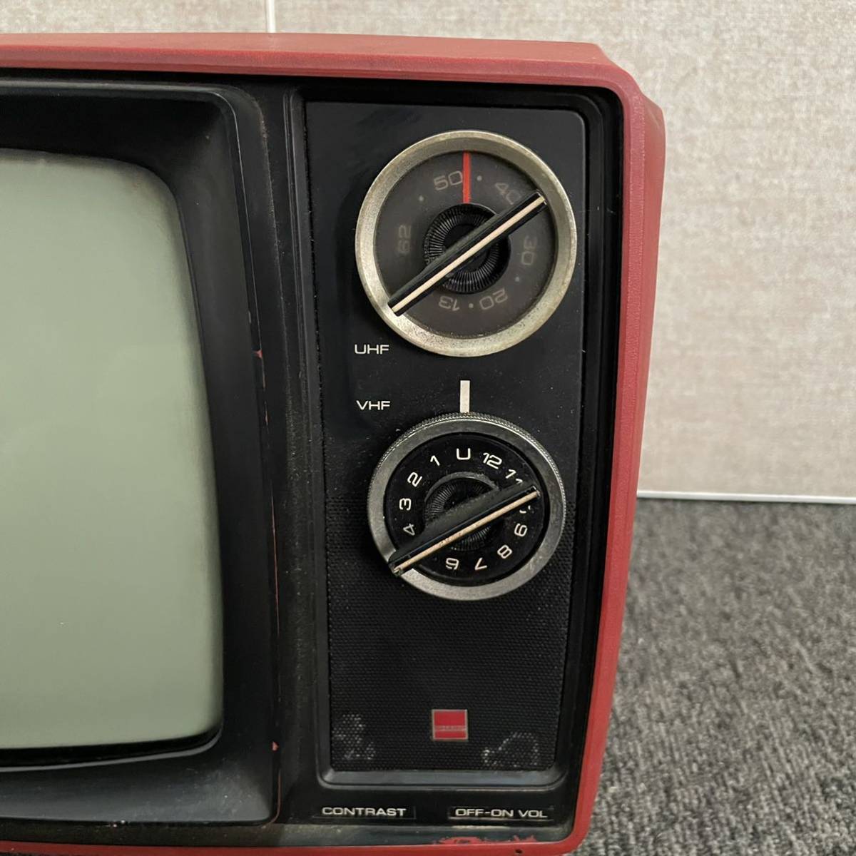 Yahoo!オークション - $ SHARP ブラウン管 テレビ 10S-K1U 赤 レッド