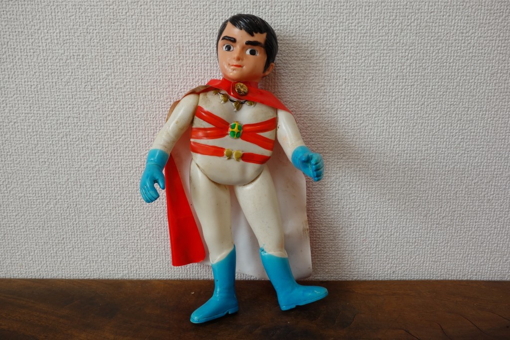 Yahoo!オークション - 当時物【愛の戦士 レインボーマン】ソフビ人形 2