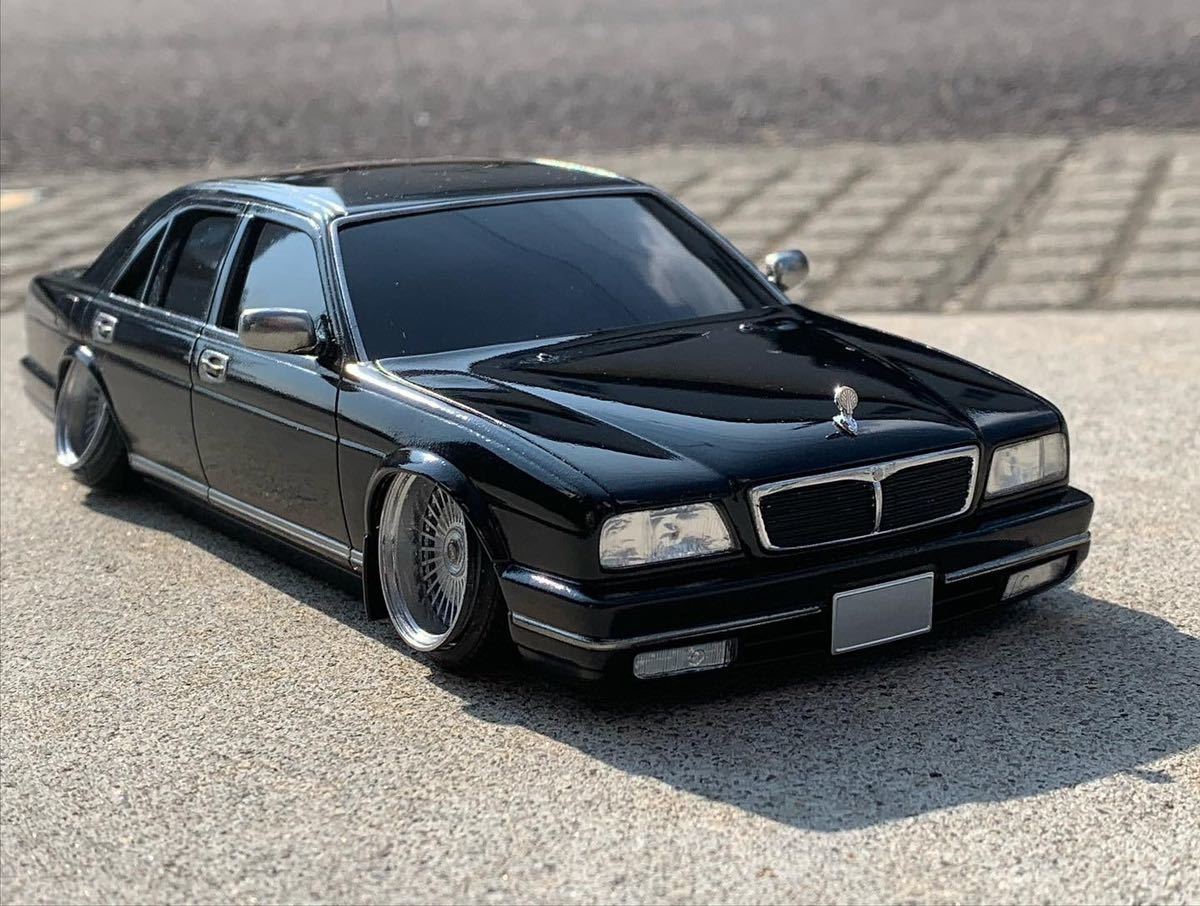 Yahoo!オークション - アオシマ 1/24 シーマ 純ベタ Cima Y32 EMITZ 19