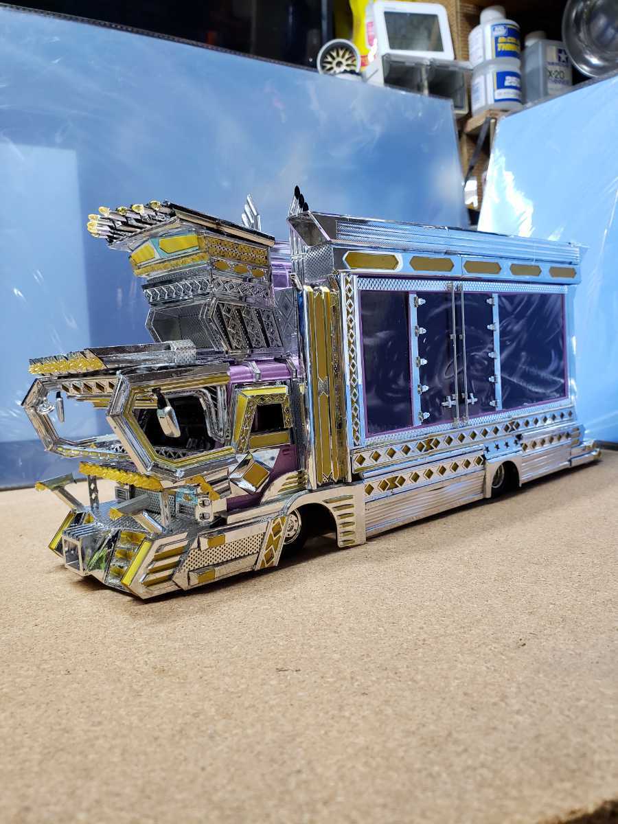 Yahoo!オークション - アオシマ/完成品1/32デコトラプラモデル/フジミ