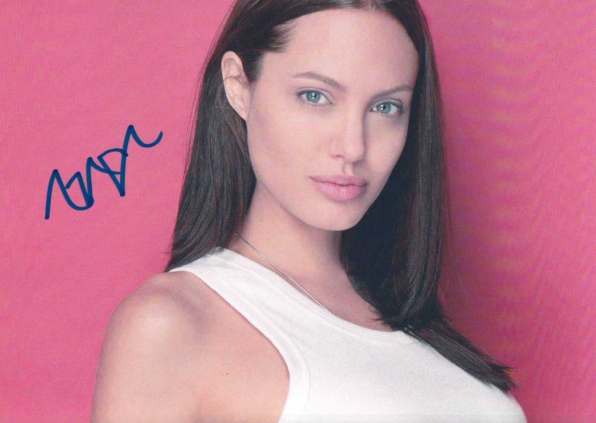 Yahoo!オークション - アンジェリーナ・ジョリー 直筆サイン入り写真