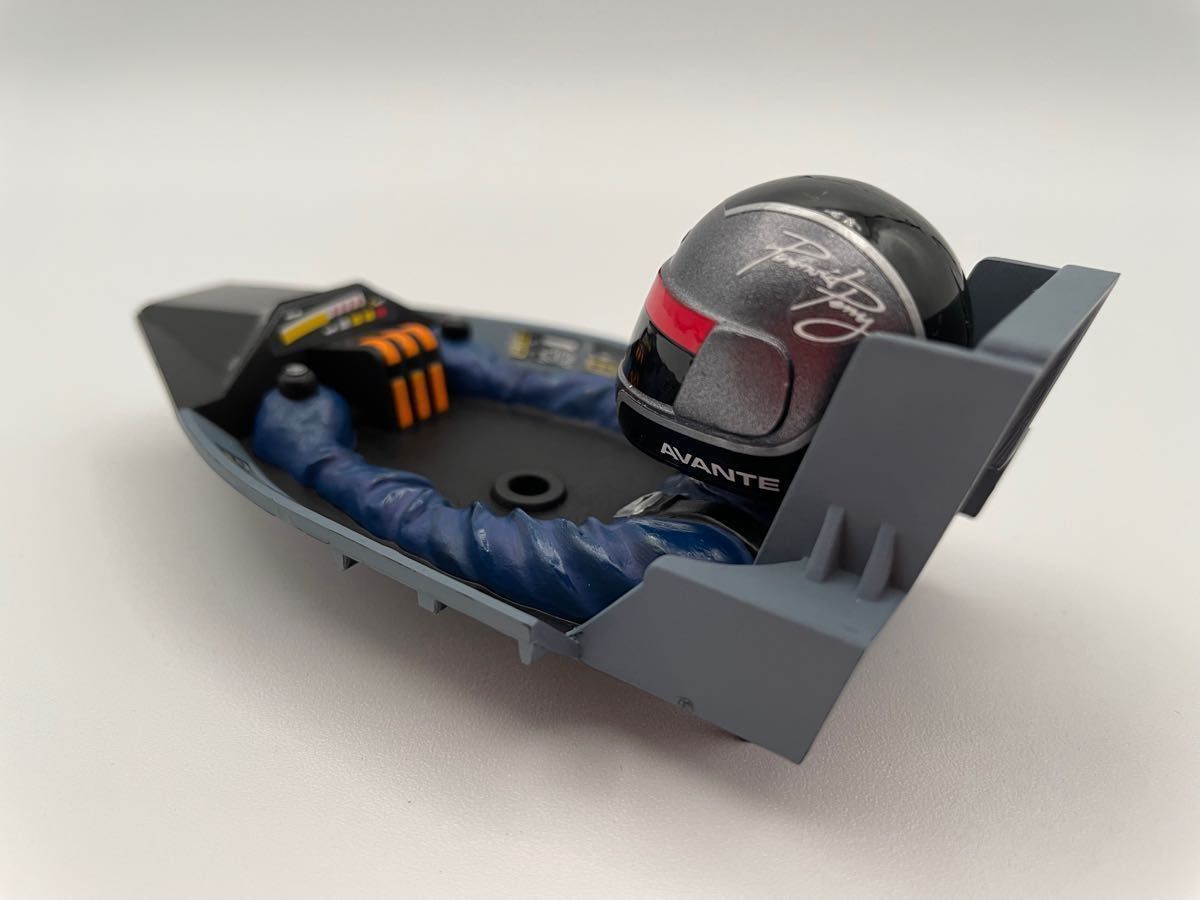 タミヤ アバンテ2011 ブラックスペシャル ドライバー人形｜Yahoo