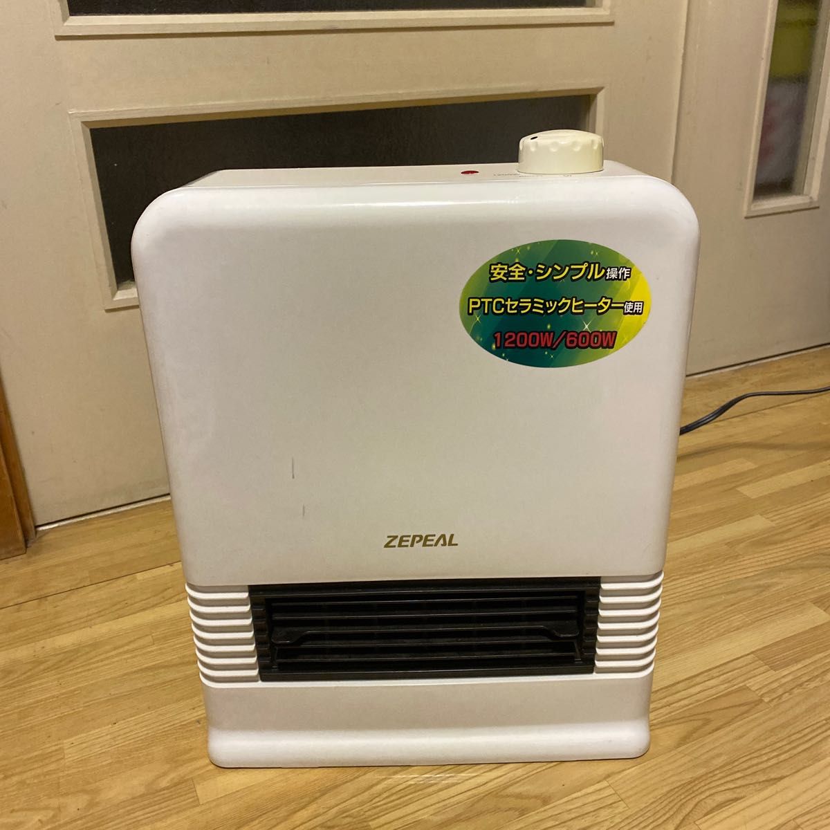 ゼピール ZEPEAL DCF-A1203-WH [セラミックファンヒーター]｜Yahoo