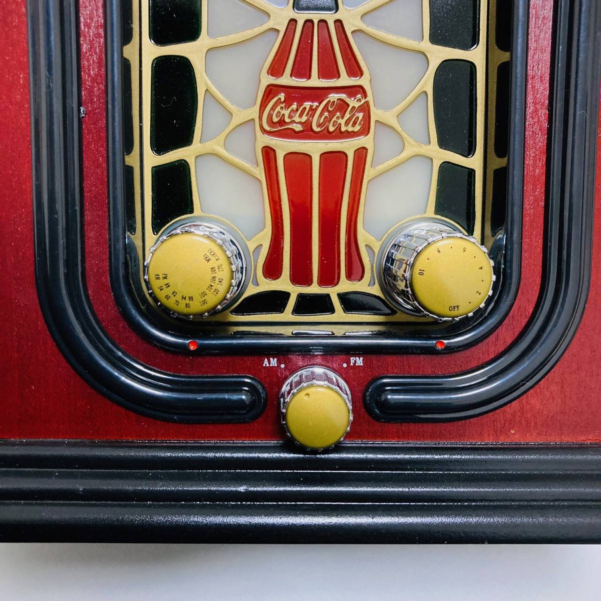送料無料【レア コカコーラ ステンドグラス調に光る ラジオAM/FM 2001