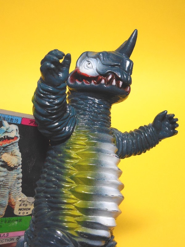 Yahoo!オークション - 初版 アボラス プラタグ付 1983 バンダイ ウルト