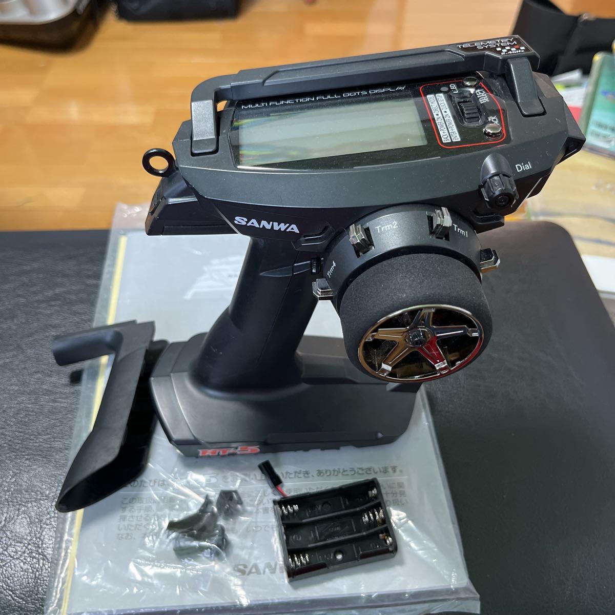 Yahoo!オークション - サンワ 送信機 MT-5 プロポ SANWA 2.4GHz テレメ