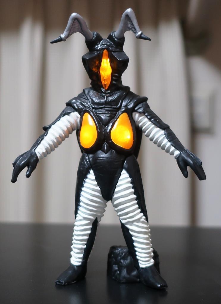 Yahoo!オークション - アルティメットルミナス ゼットン / ウルトラマ