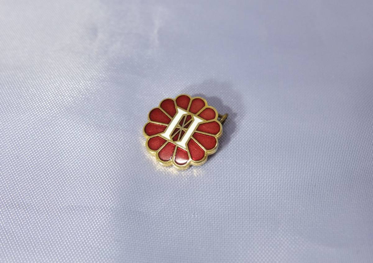 Yahoo!オークション - 東京都 東京女学館中学校 学年章バッジ 中学2年